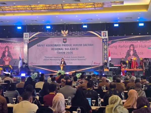 Kemendagri Gelar Rakor Produk Hukum Daerah Regional Sulawesi di Palu
