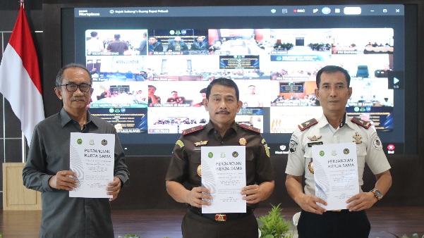 Kejati Sulteng Teken PKS Persidangan Elektronik, Perkuat Transformasi Peradilan Digital