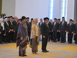 Destry Damayanti Resmi Dilantik sebagai Gubernur Bank Indonesia