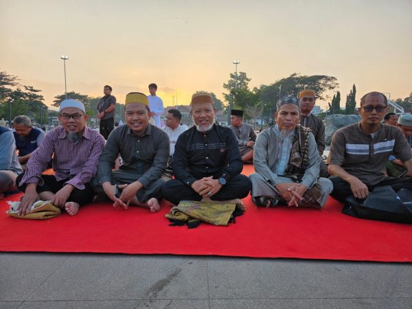 Nurhalis Nur Ikuti Salat Istisqa di Lapangan Vatulemo, Berharap Hujan Membawa Keberkahan untuk Kota Palu