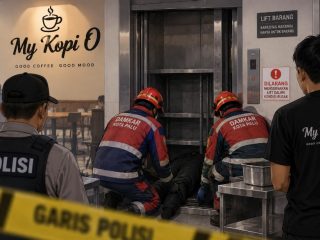 Karyawan My Kopi O Palu Tewas Terjepit Lift Barang