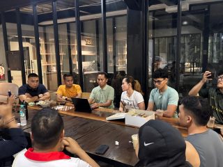 Farid Podungge Benahi PABERSI Sulteng, Fasilitas Latihan Standar Nasional dan Gaji Bulanan untuk Lifter