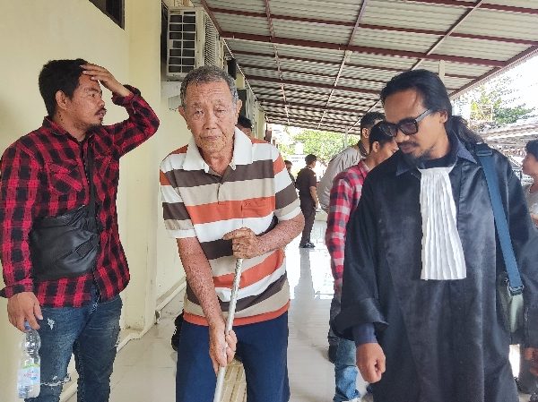 Kakek 79 Tahun di Pengadilan: CCTV, Sengketa Rumah, dan Dugaan Skenario Mantan Menantu